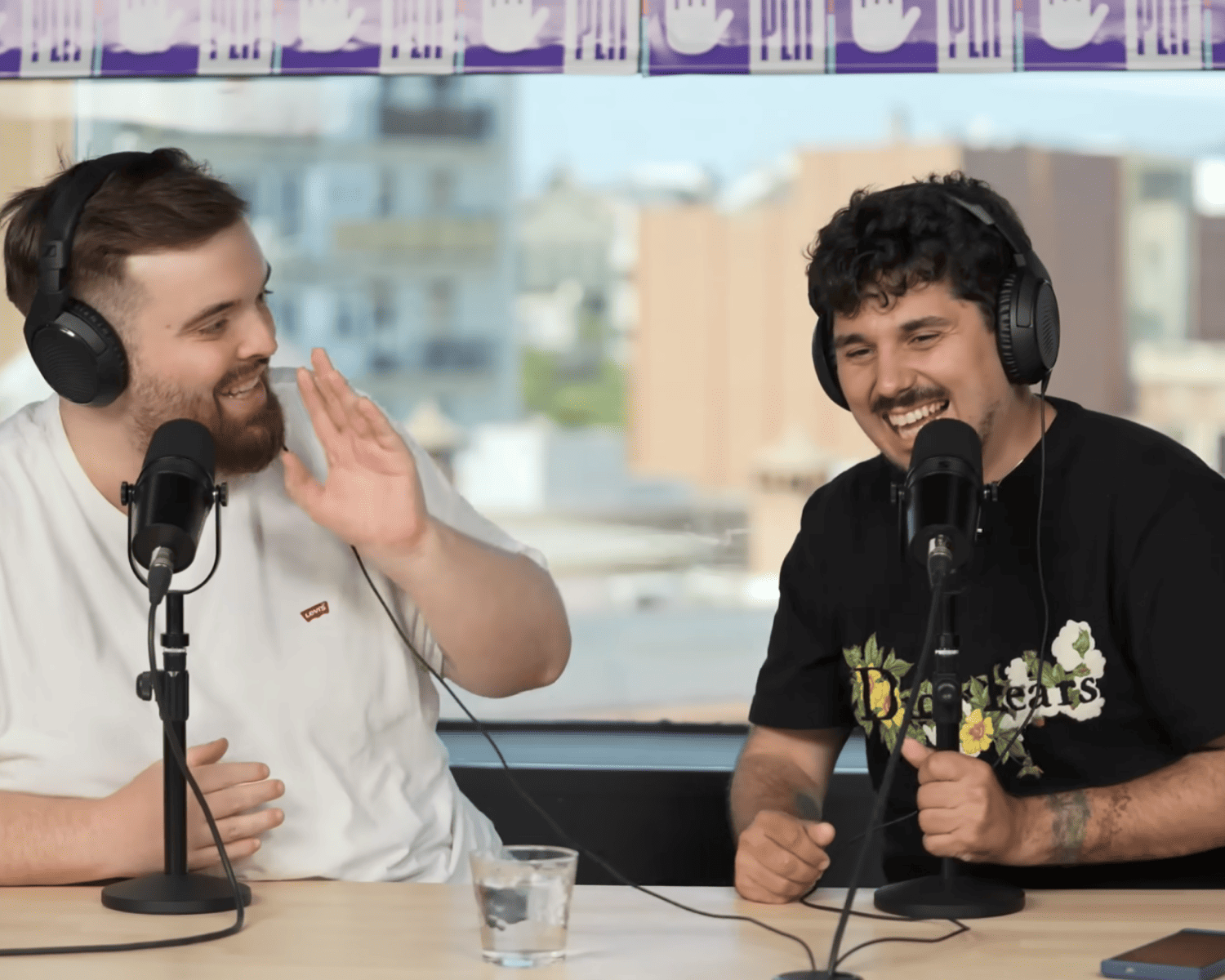 Paren la mano Ft. Ibai Llanos